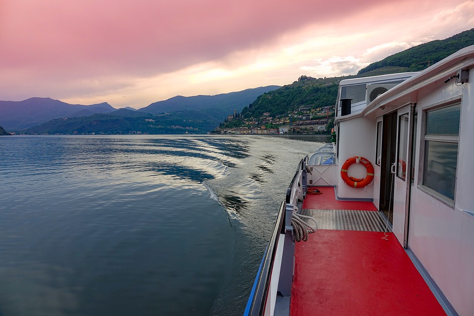alawyersvoyage Swiss Lake hopping /day cruise