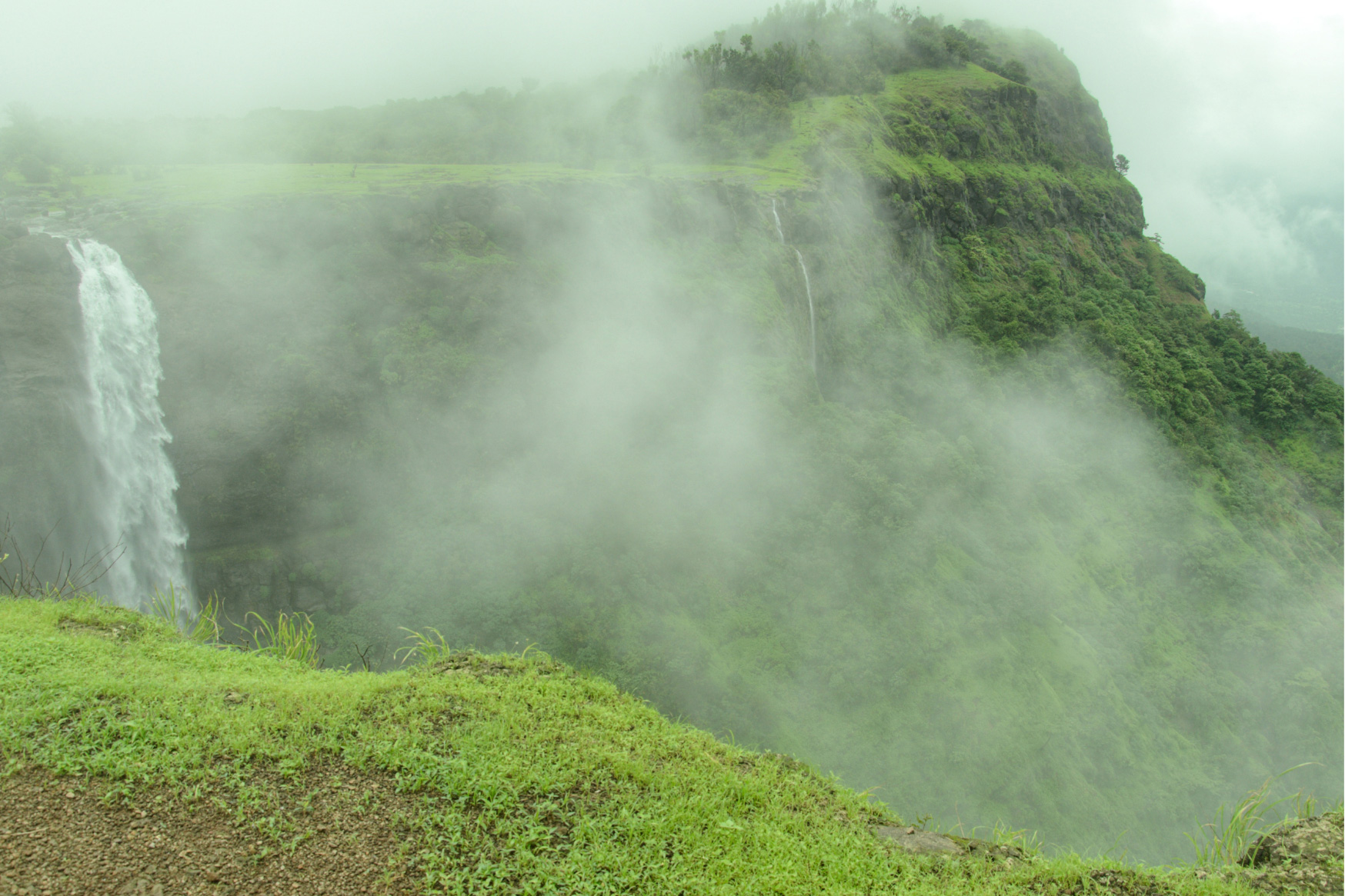 monsoon travel destinations india